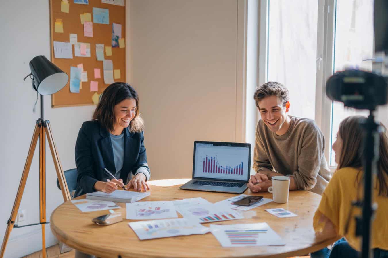 Comment l’inbound marketing attire et fidélise vos clients à moindre coût